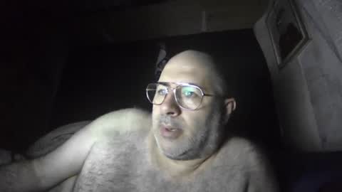 Snapshot of clauss742 chatting on February 8, 5:22 am clauss742 online show from February 8, 5:22 am