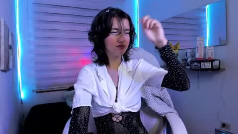 Snapshot of clawdeen_hot chatting on March 29, 3:39 am Clawdeen online show from March 29, 3:39 am