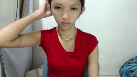 Snapshot of claxy_kimslut chatting on April 17, 11:46 am KIM online show from April 17, 11:46 am
