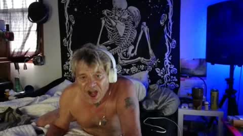 cleanhole4you online show from June 19, 6:34 pm