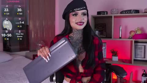 Snapshot of cleeoadams_ chatting on March 20, 5:45 am Cleo Adams online show from March 20, 5:45 am