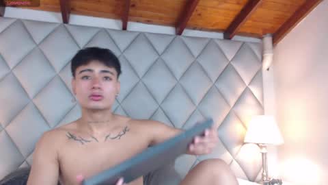 clement_reyes online show from October 8, 12:36 pm