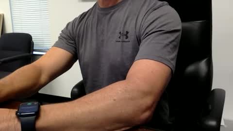 Snapshot of clemike69 chatting on November 12, 3:45 pm clemike69 online show from November 12, 3:45 pm