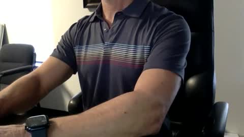 Snapshot of clemike69 chatting on November 13, 4:06 pm clemike69 online show from November 13, 4:06 pm