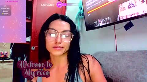 Snapshot of cleo_05 chatting on September 25, 1:53 am cleo_05 online show from September 25, 1:53 am