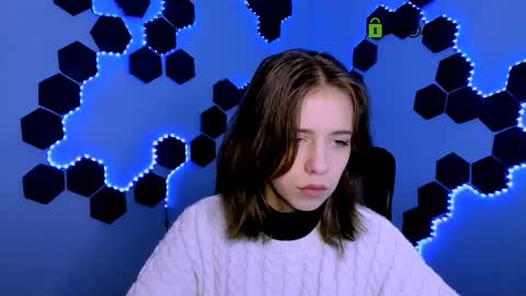 ur Cleo online show from February 19, 10:00 am