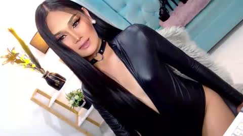 Cleo online show from October 7, 5:48 am