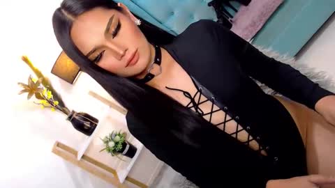 Cleo online show from October 21, 10:54 pm