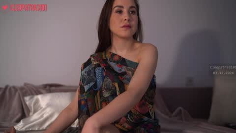 Cleopatra online show from December 3, 10:28 am