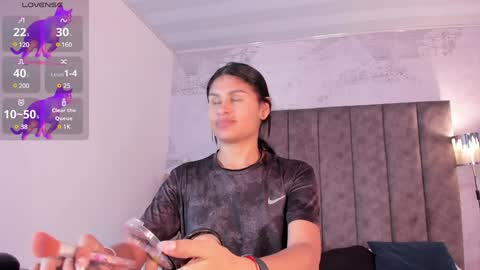 Snapshot of cleopatraa1 chatting on December 31, 6:57 pm Cleopatra online show from December 31, 6:57 pm