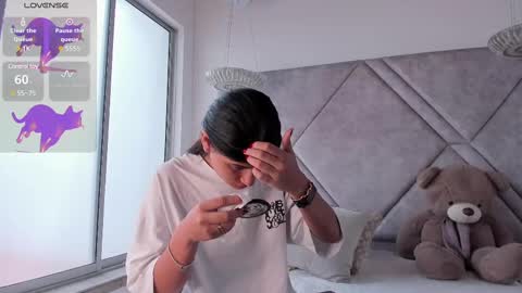 Snapshot of cleopatraa1 chatting on March 9, 3:38 pm Cleopatra online show from March 9, 3:38 pm