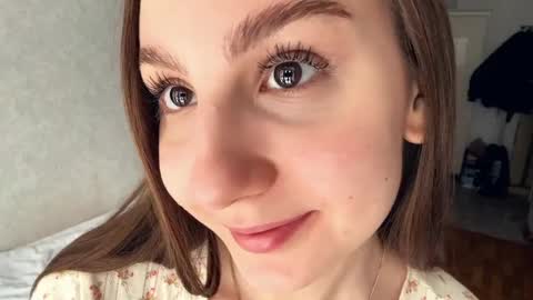 Snapshot of cleoradripps chatting on March 17, 7:23 am Chris online show from March 17, 7:23 am