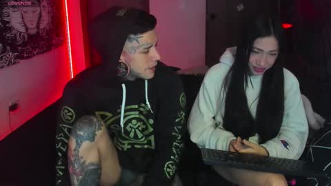 cleo y maikol online show from November 22, 8:13 am