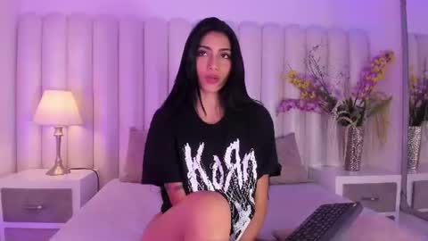 Snapshot of cleosteele_ chatting on June 12, 9:30 am CleoSteele online show from June 12, 9:30 am