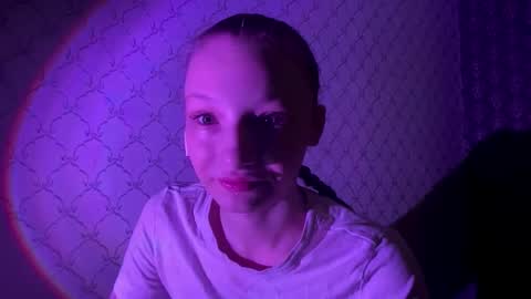 Cleo online show from March 13, 6:36 pm