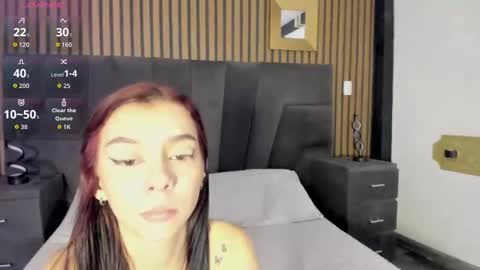 cleowhite_ online show from September 20, 4:02 am