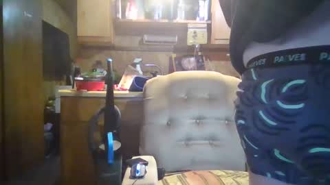 cleveykevil online show from September 11, 4:07 pm