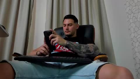 ClintMasterss online show from June 16, 9:34 am