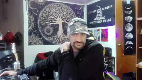 chad online show from November 22, 9:25 pm