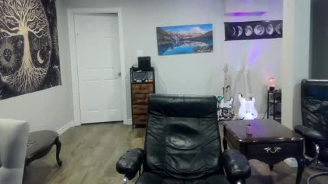 chad online show from July 29, 9:24 pm