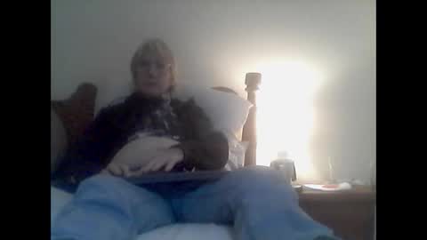 Snapshot of clitboy658752 chatting on November 16, 8:36 pm clitboy658752 online show from November 16, 8:36 pm