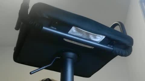 Snapshot of clitcommander26 chatting on November 3, 12:46 am instayour big commander online show from November 3, 12:46 am