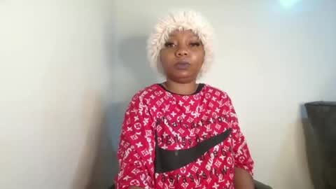 Snapshot of clittyxcandy chatting on July 1, 7:43 am clittyxcandy online show from July 1, 7:43 am