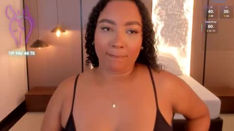 cloe_25 online show from September 10, 2:55 am