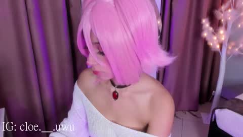 Snapshot of cloe__hills chatting on March 10, 12:43 pm Cloe online show from March 10, 12:43 pm