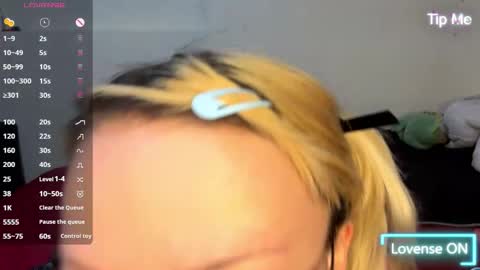  CLOE  online show from October 17, 5:15 pm