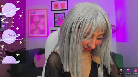 Cloe  online show from December 3, 9:33 am