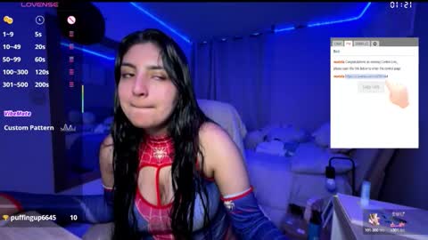 Snapshot of cloe_small08 chatting on October 4, 1:14 am cloe small online show from October 4, 1:14 am