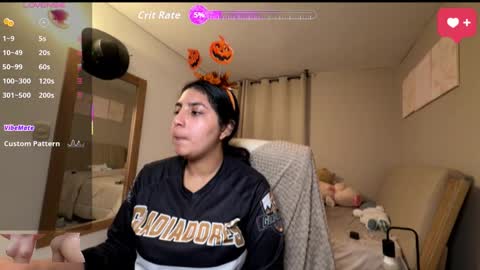 Snapshot of cloe_small08 chatting on October 7, 2:09 am cloe small online show from October 7, 2:09 am