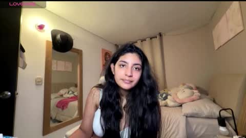 Snapshot of cloe_small08 chatting on October 11, 2:22 am cloe small online show from October 11, 2:22 am