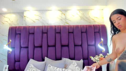 Cloe online show from November 7, 5:13 pm