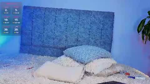 cloee_cameron online show from June 23, 9:40 am
