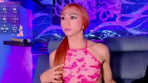 cloee_cameron online show from July 2, 3:23 am