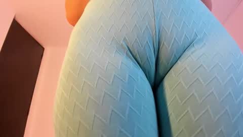 cloe online show from December 5, 1:58 am