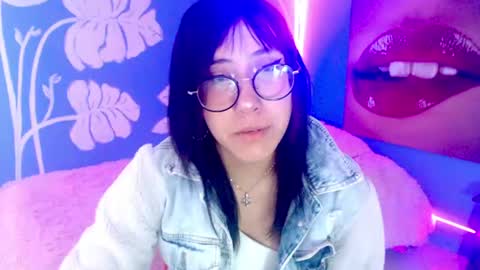 Elizabeth online show from June 18, 11:14 am