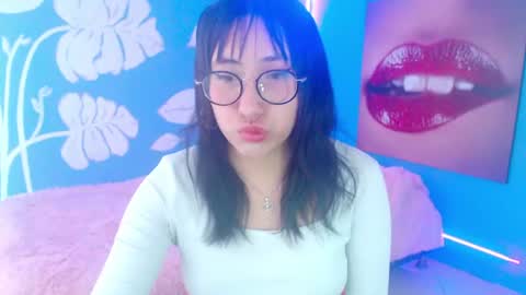 Elizabeth online show from July 2, 11:16 am