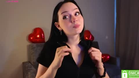 Ellie online show from July 20, 3:10 am