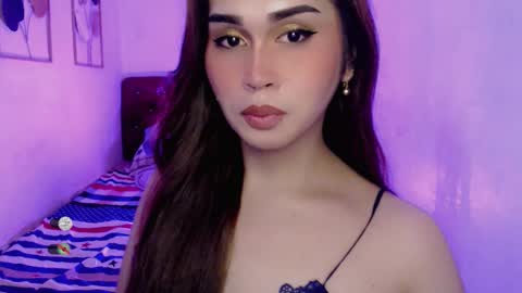 Cloudia babe69 online show from September 23, 3:53 am