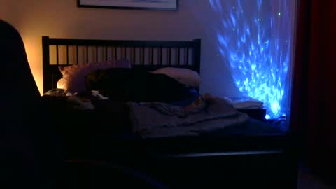 Snapshot of cloudofdust chatting on July 28, 6:09 am cloudofdust online show from July 28, 6:09 am
