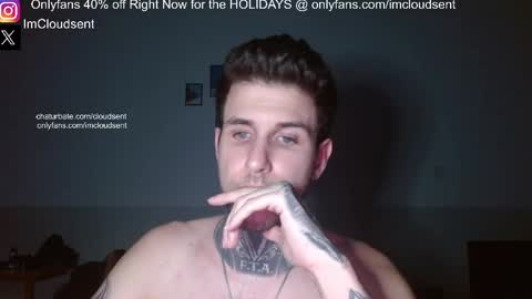 Snapshot of cloudsent chatting on June 2, 7:49 pm 35 videos 50 pictures ---- IGTwitter ImCloudsent online show from June 2, 7:49 pm