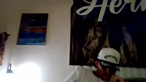 tallhungandcloudy online show from February 28, 6:25 am