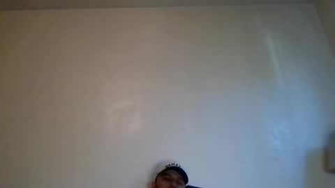 tallhungandcloudy online show from March 25, 10:49 pm