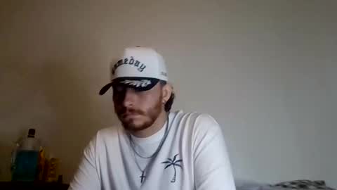 tallhungandcloudy online show from April 1, 1:41 pm