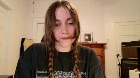 Clover online show from November 20, 3:28 am