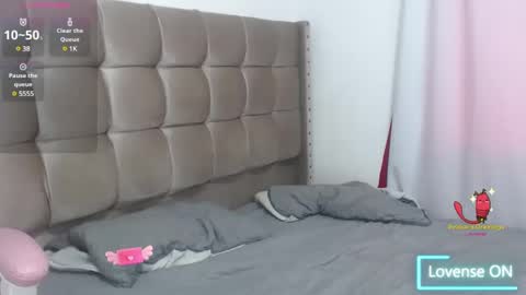 clover online show from January 10, 11:54 am