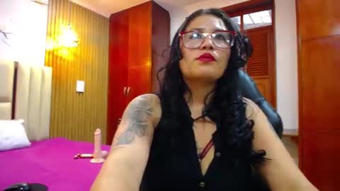 Clovy Zenvy online show from June 11, 11:08 am